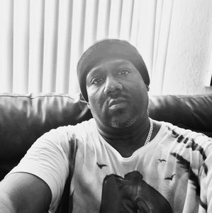 Meet your Posher, Raymond